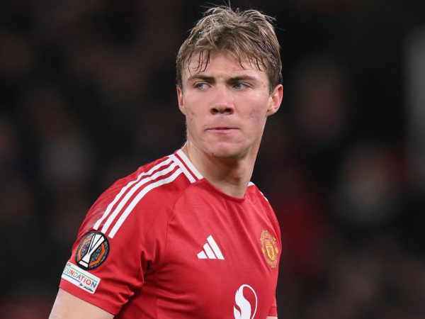 Butuh Striker Baru, Rasmus Hojlund dan Darwin Nunez Masuk Incaran Milan